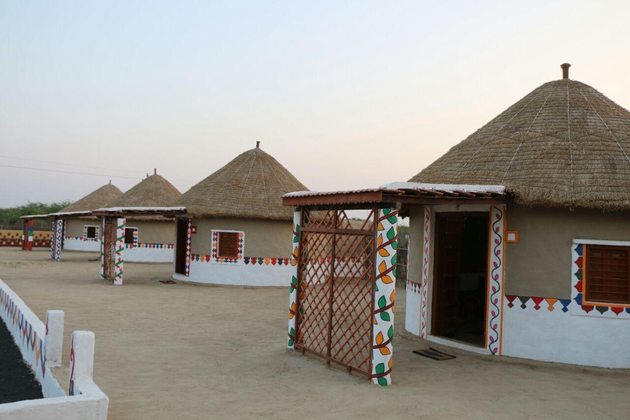 Banni Village Resort - Rann Of Kutch Bherandiala Luaran gambar