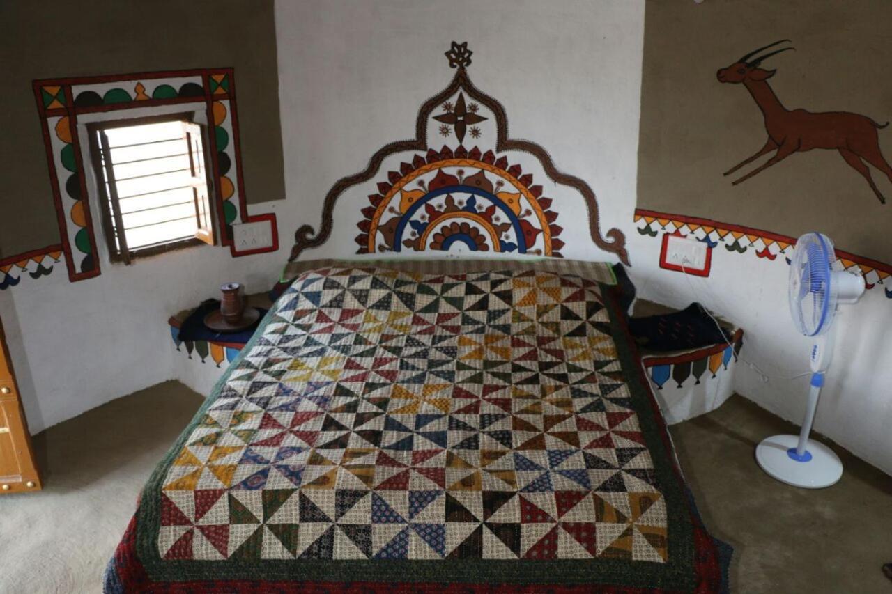 Banni Village Resort - Rann Of Kutch Bherandiala Luaran gambar